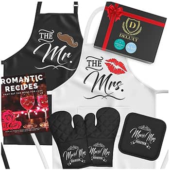 DELUXY Mr and Mrs Aprons - Wedding Gifts for Couple